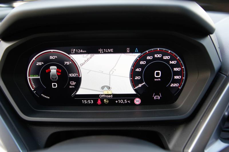 Audi - Q4 - pic39