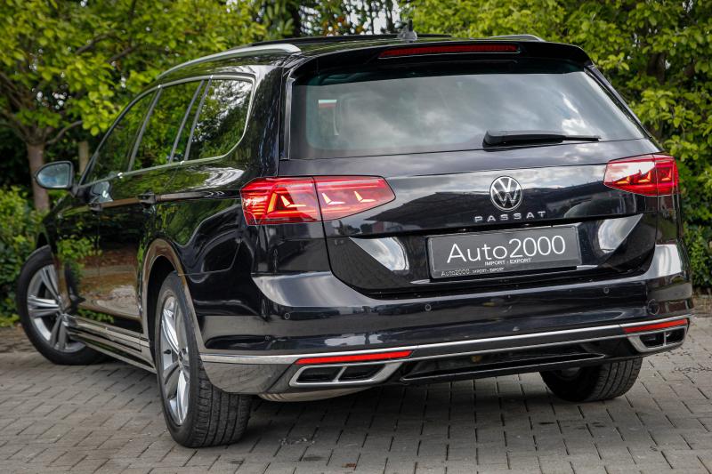 Volkswagen - Passat - pic10
