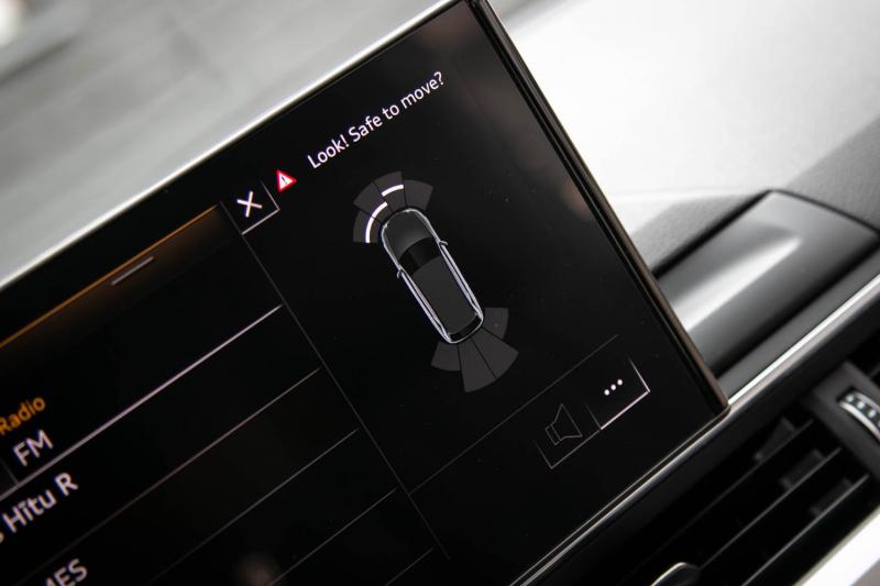 Audi - a4 - pic18