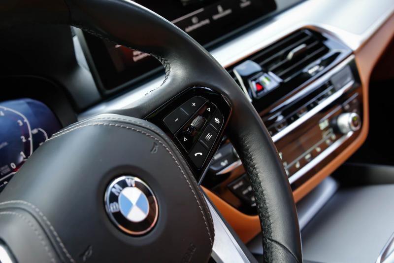 BMW - 530 - pic22