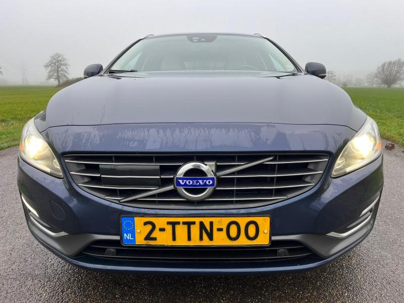 Volvo - V60 - pic3