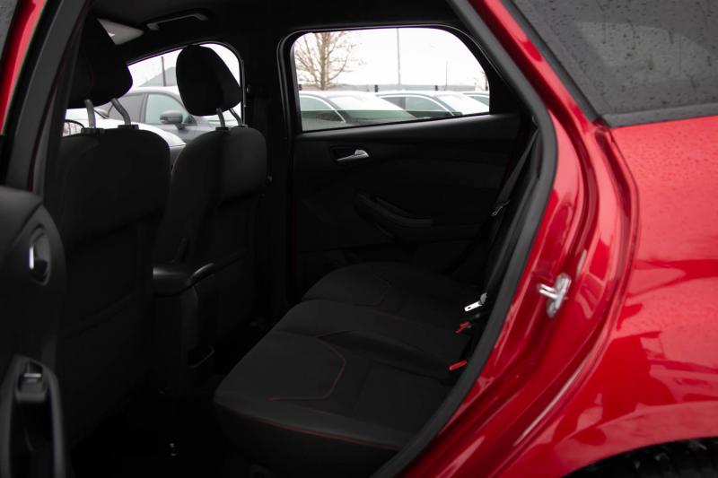 Ford - Focus - pic13