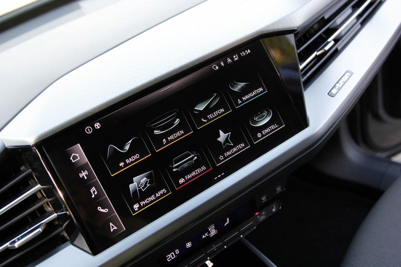 Audi - Q4 - pic23