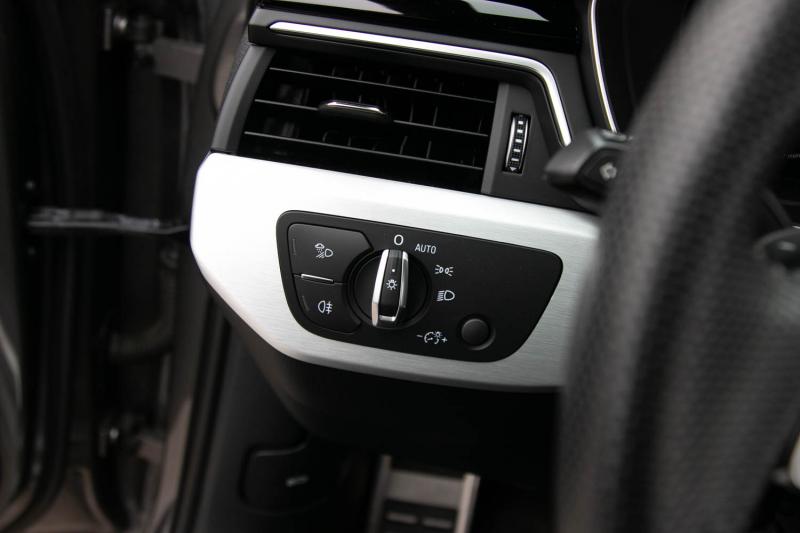Audi - a4 - pic29