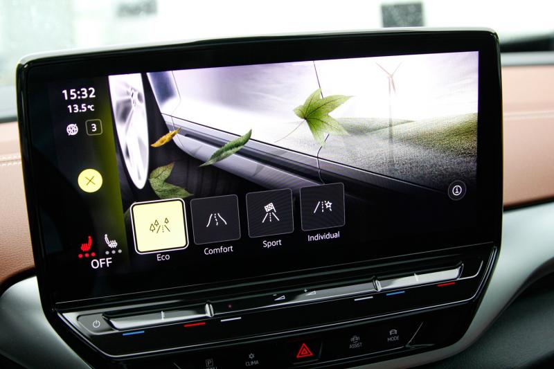 Volkswagen - ID4 - pic24
