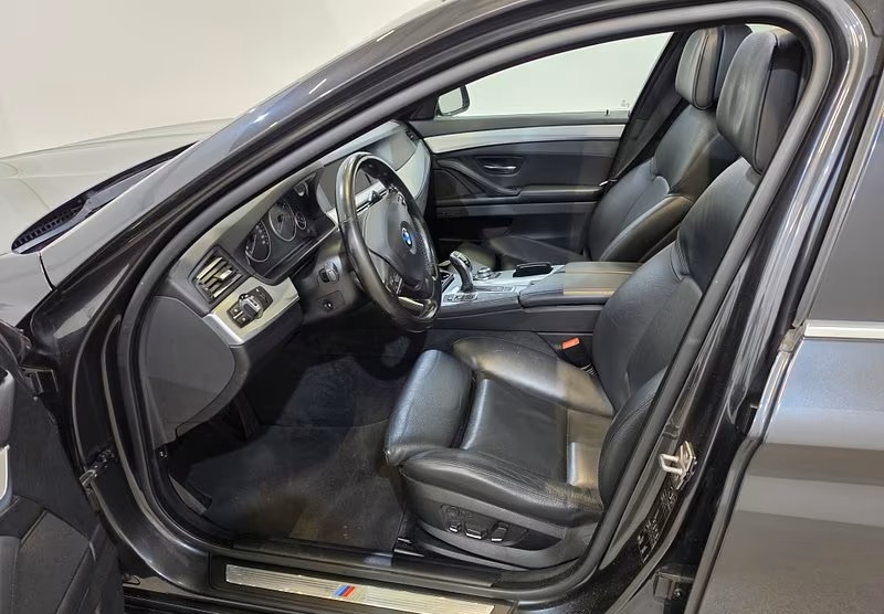 BMW - 520 M-Paket - pic4