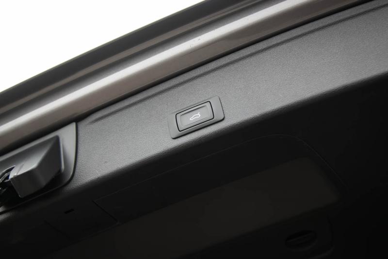 Audi - a4 - pic31