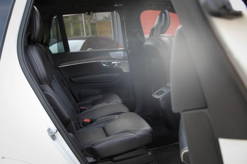 Volvo - XC90 - pic14