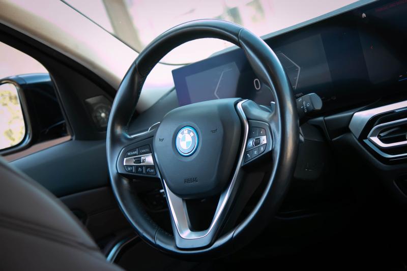 BMW - 320 - pic14