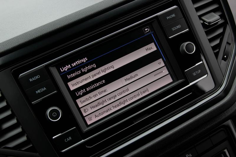 Volkswagen - T-Roc - pic20