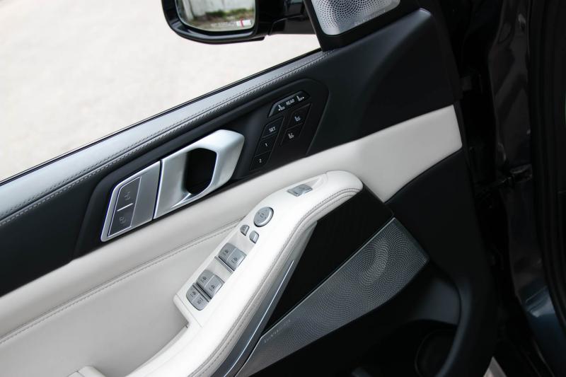 BMW - X7 - pic47
