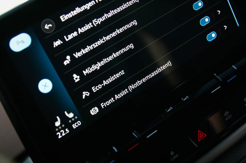 Volkswagen - ID4 - pic25