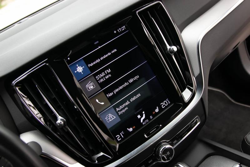 Volvo - S60 - pic48