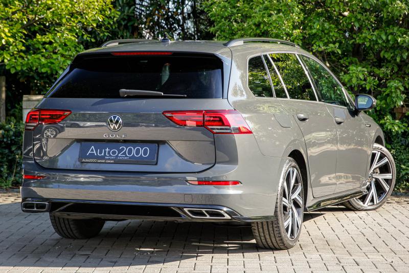 Volkswagen - Golf 8 - pic7