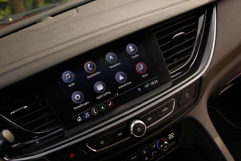 Opel - Insignia - pic21