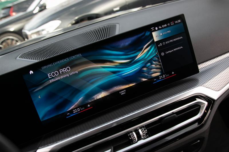 BMW - 320 - pic35