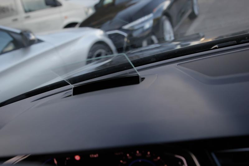 Volkswagen - Passat - pic21