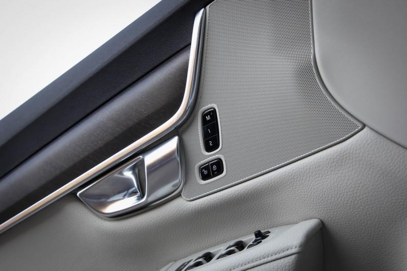 Volvo - V90 Cross Country - pic22