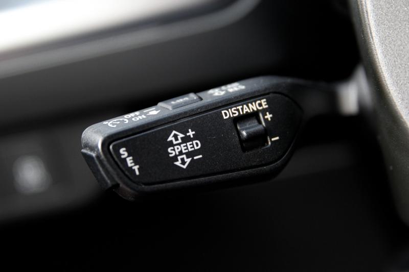 Audi - Q4 - pic24