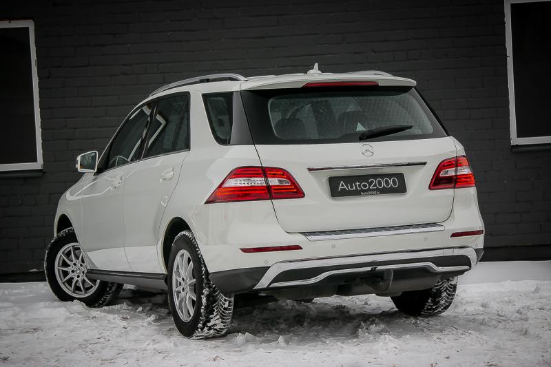 Mercedes - ML250 - pic4