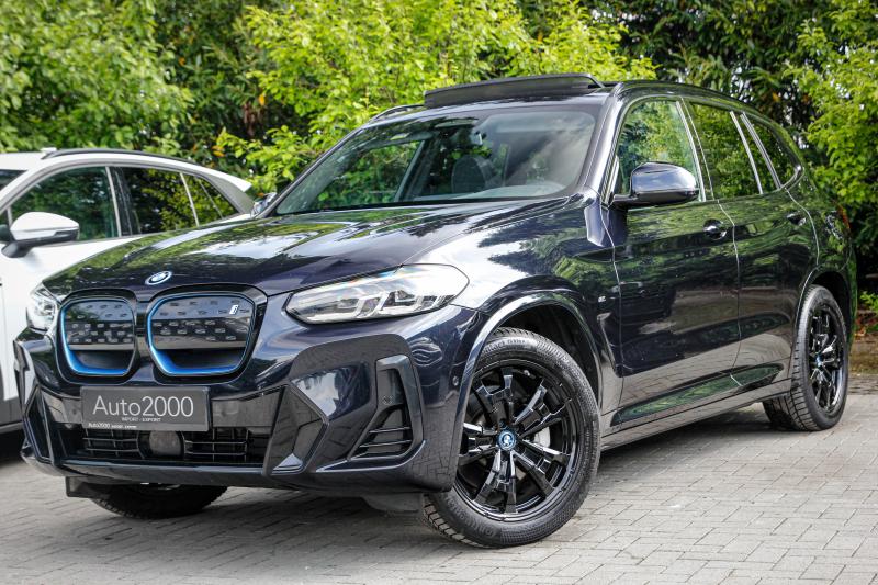 BMW - IX3 - pic5