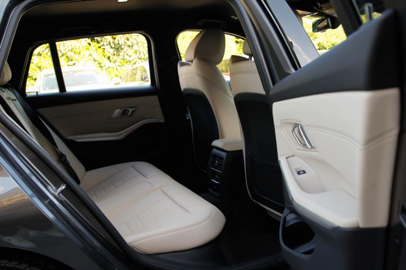 BMW - 320 - pic42