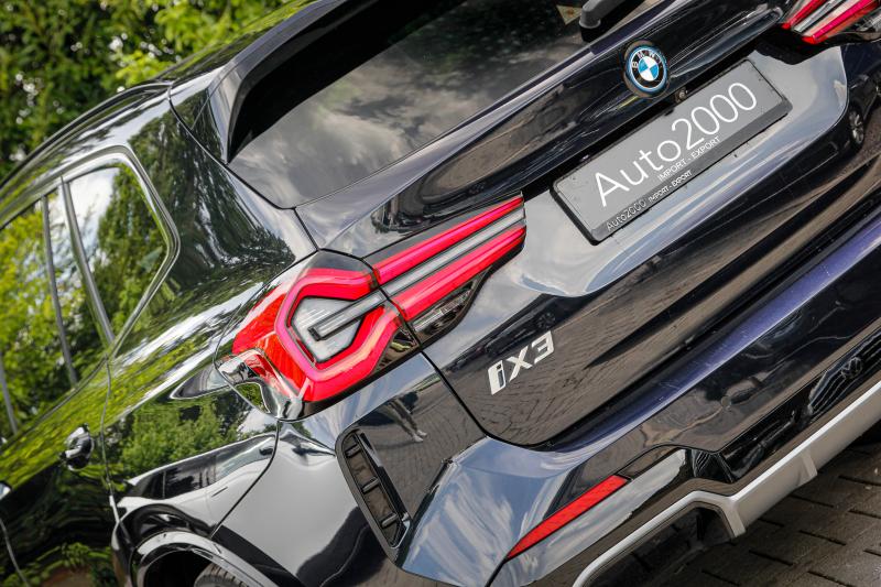 BMW - IX3 - pic8