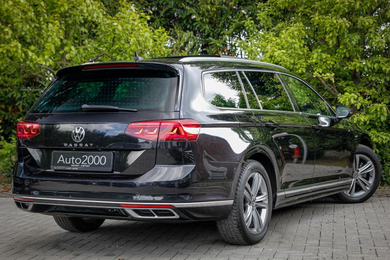 Volkswagen - Passat - pic7