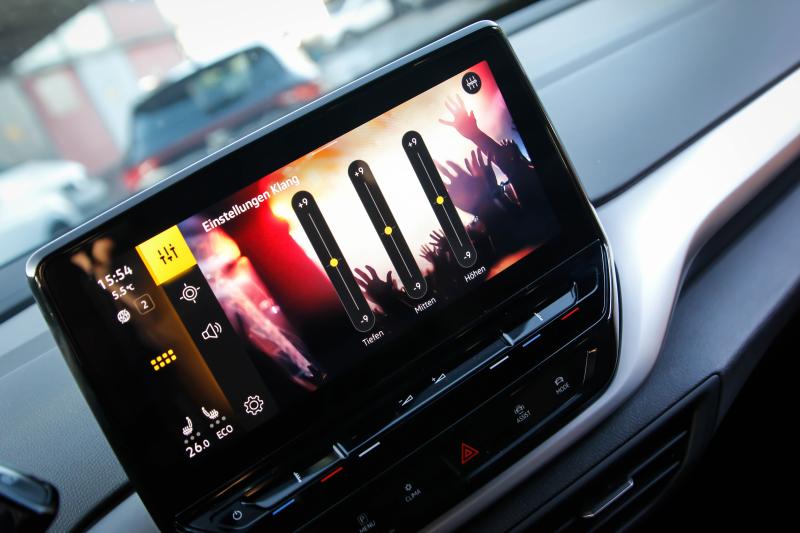 Volkswagen - ID4 - pic29