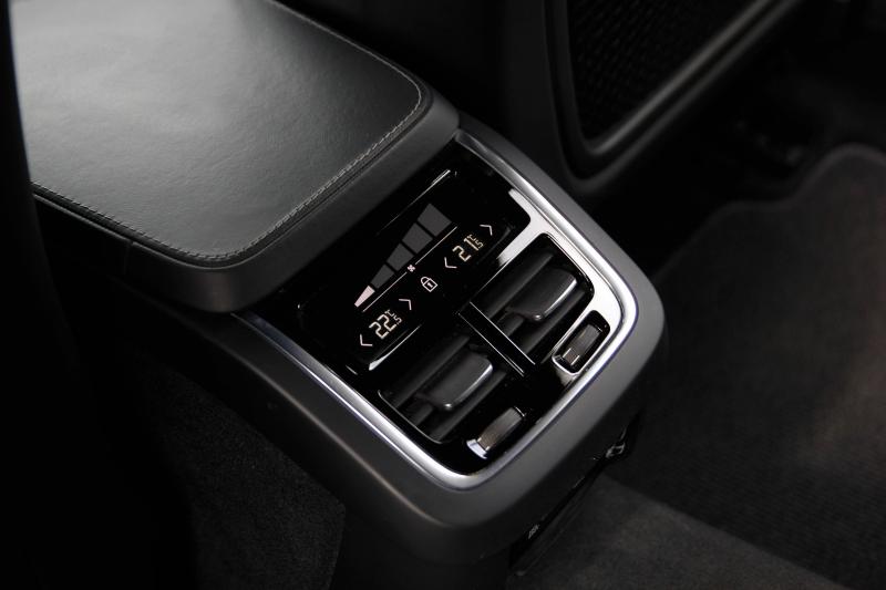 Volvo - V90 Cross Country - pic31