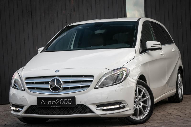 Mercedes - B180 - pic3
