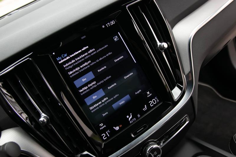 Volvo - S60 - pic50