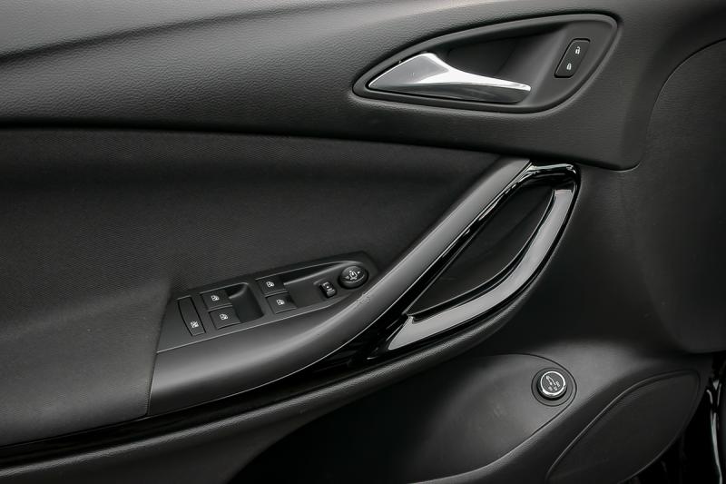 Opel - Astra - pic31