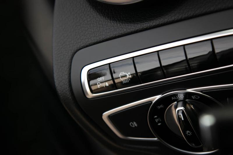 Mercedes - C-klase - pic37