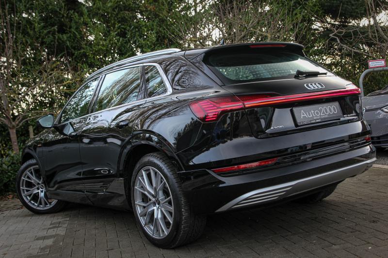 Audi - E-tron - pic9