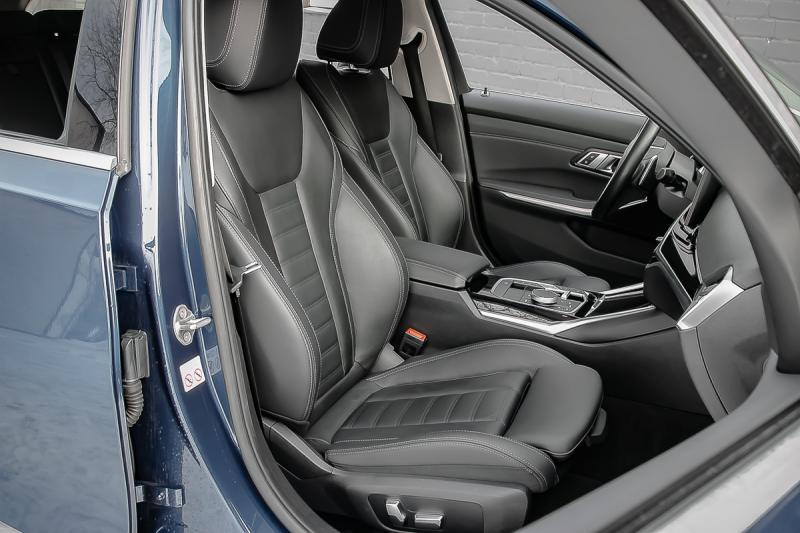 BMW - 320 - pic11