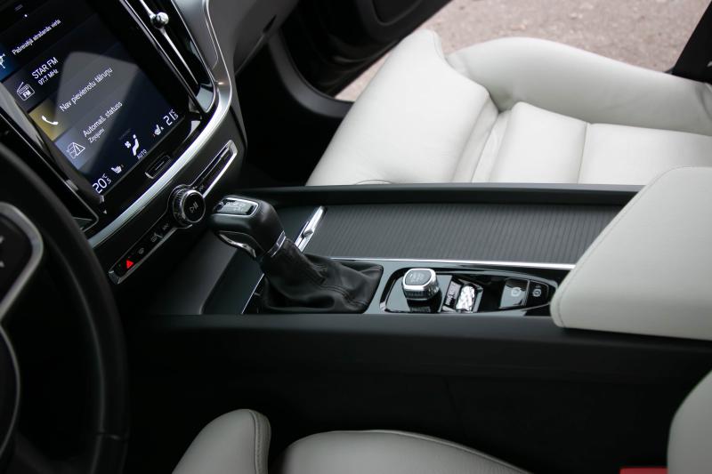 Volvo - V60 - pic13