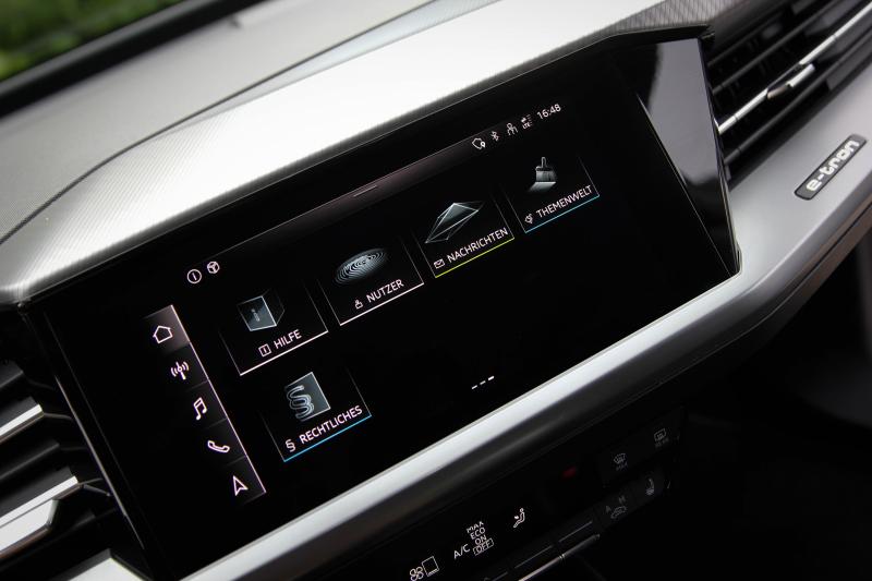 Audi - Q4 - pic24