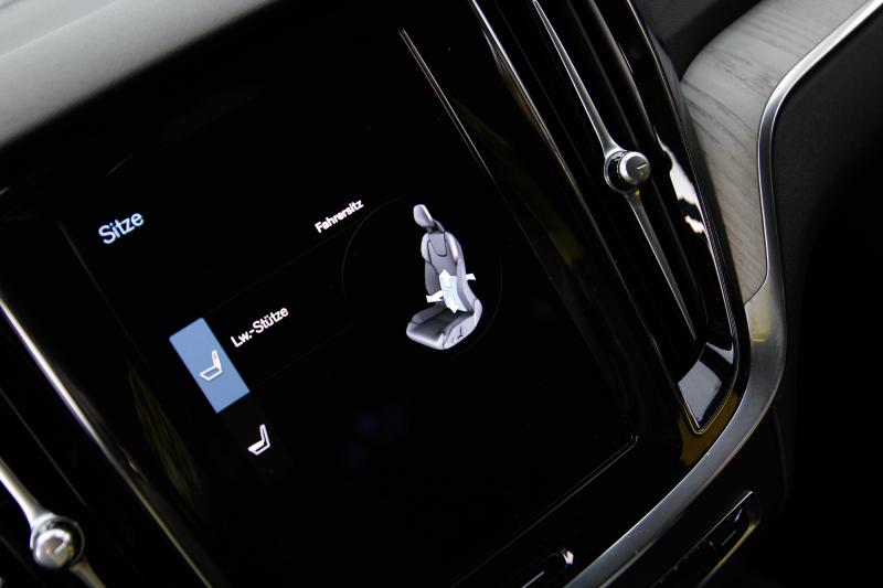 Volvo - V60 CROSS COUNTRY - pic22