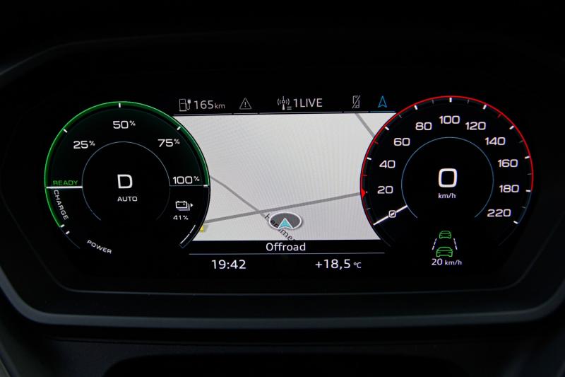 Audi - Q4 - pic29