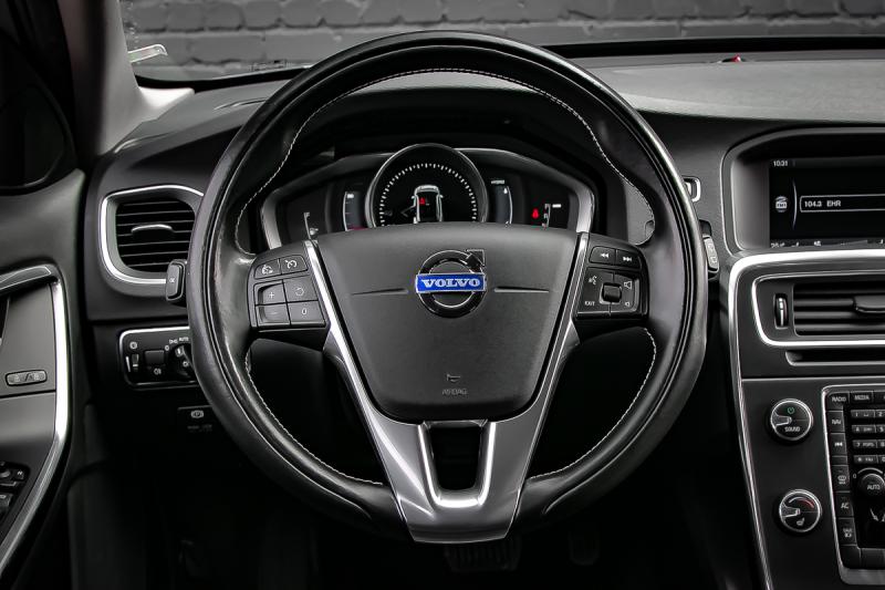 Volvo - V60 - pic11