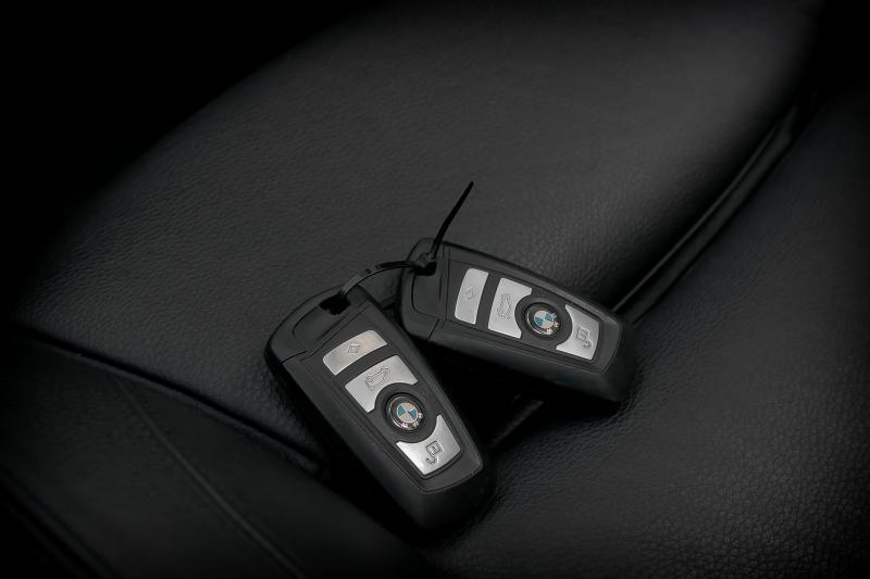 BMW - 520 - pic24