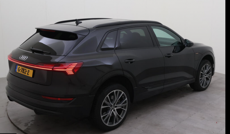 Audi - E-tron - pic4