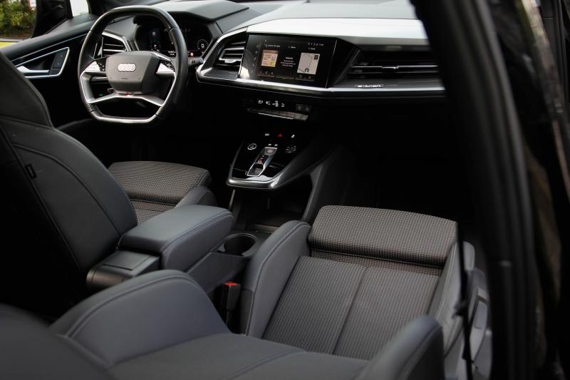 Audi - Q4 - pic12