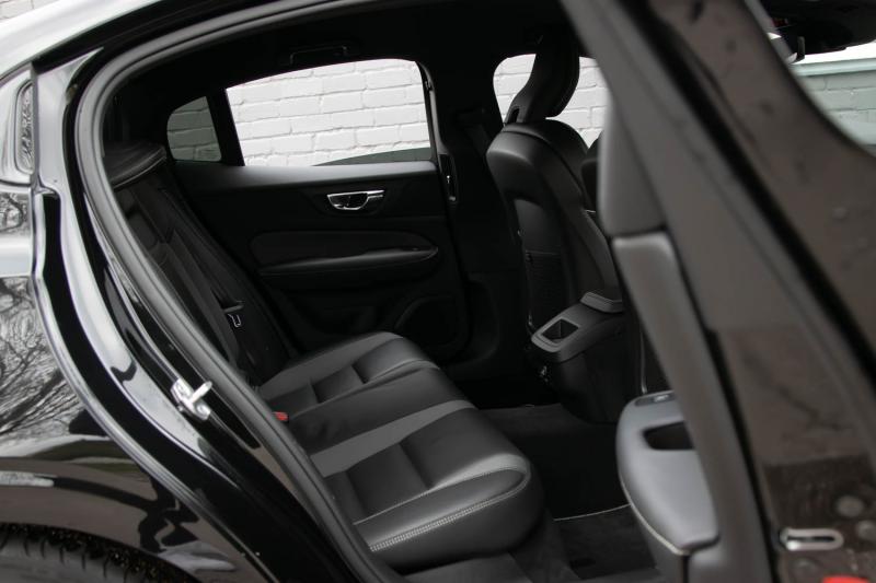 Volvo - S60 - pic46